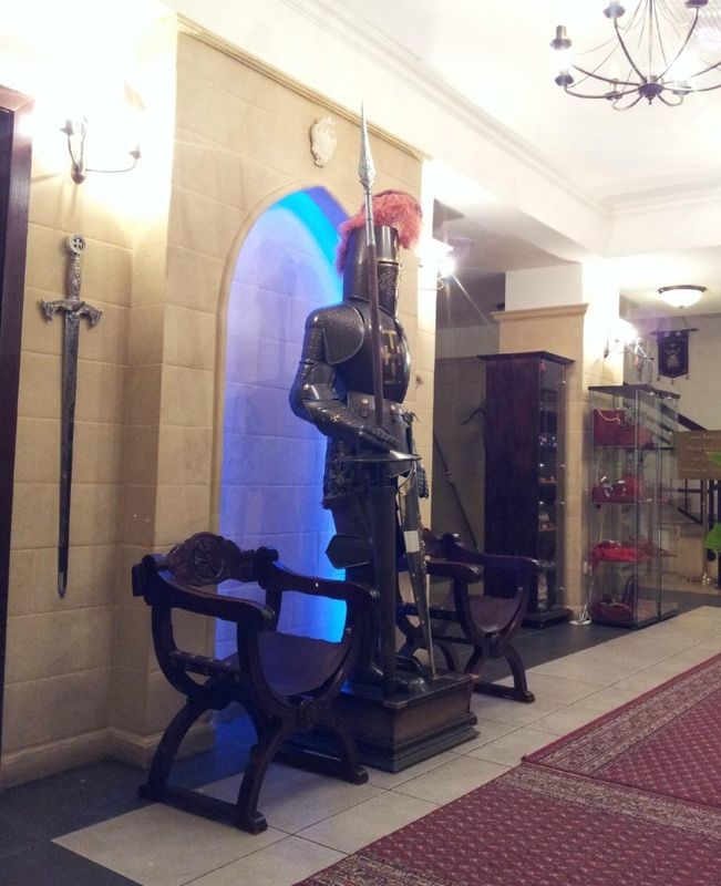 Heraldic Club фото 4