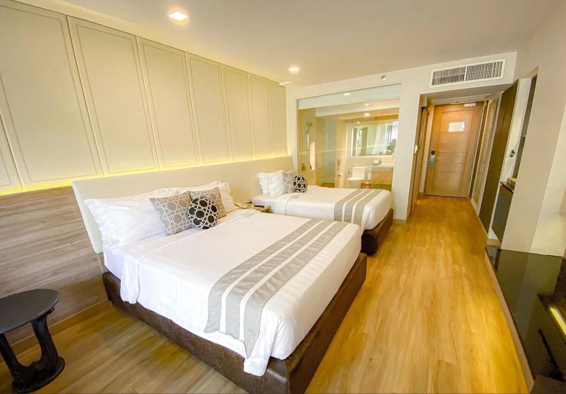 Phuket Graceland Resort & Spa фото 88