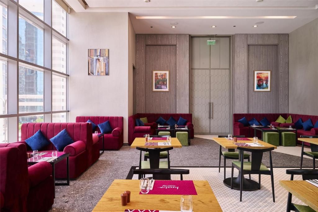DoubleTree by Hilton Doha Old Town фото 12