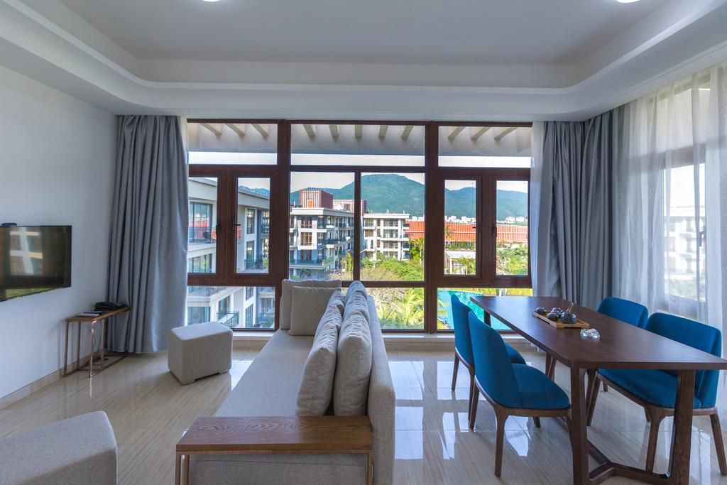 Life Spring Aranya Sanya Yalong Bay Suite Resort фото 25