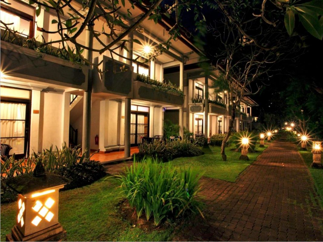 Puri Saron Hotel Seminyak фото 30