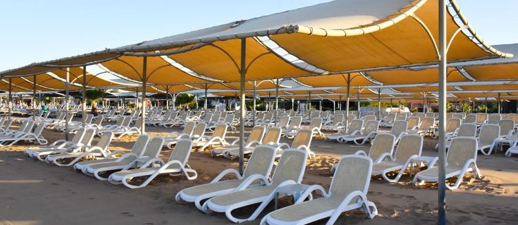 Фото отеля Royal Dragon Hotel