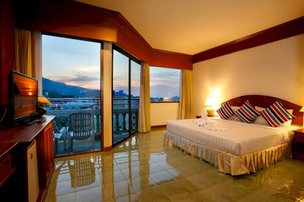 Jiraporn Hill Resort фото 25