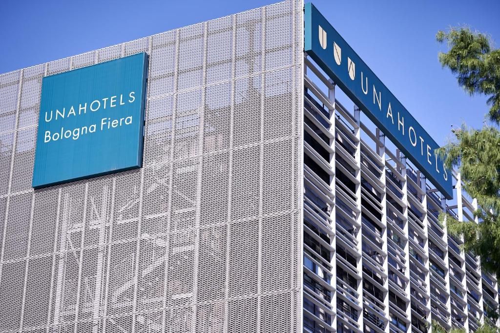 Unahotels Bologna Fiera фото 52