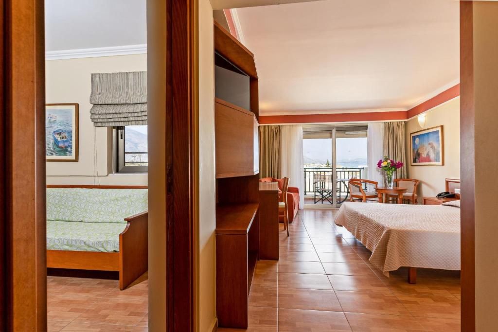 Hydramis Palace Beach Resort фото 69