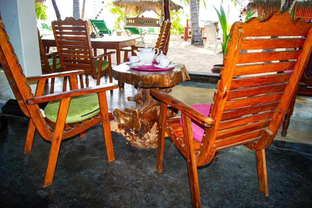 Ibis Guesthouse & Bungalows фото 14