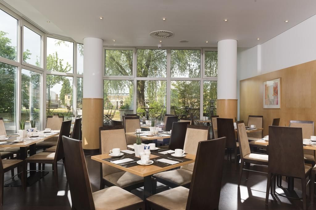 ibis Styles Berlin Treptow фото 1