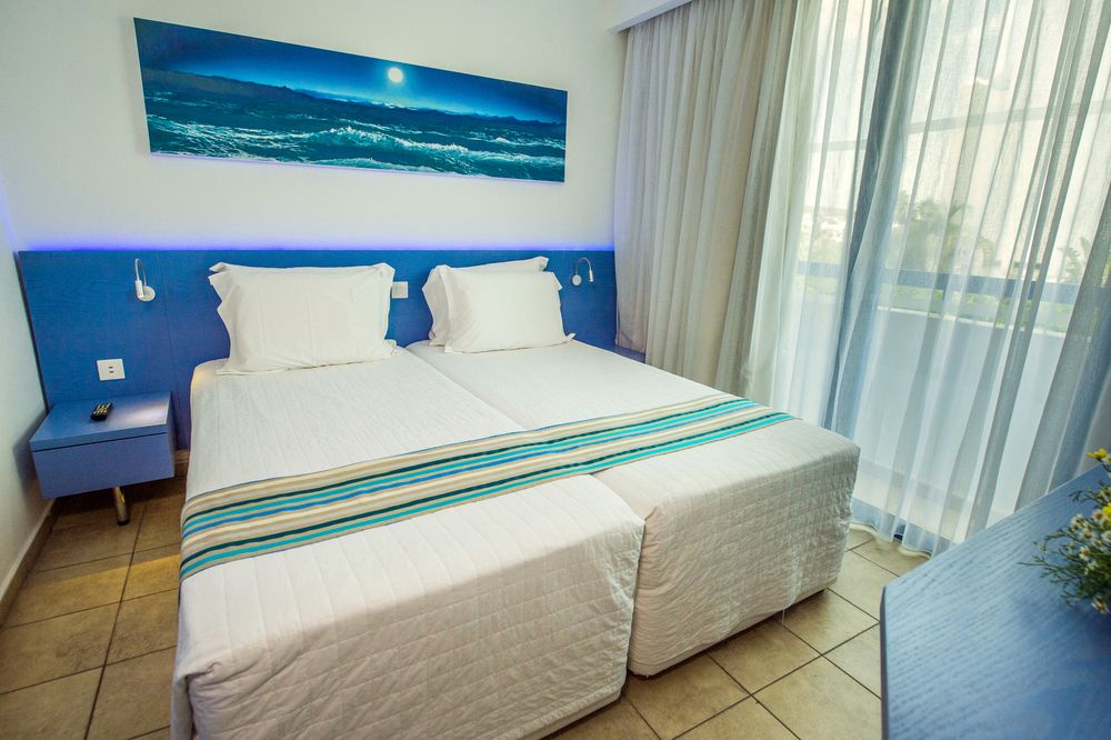 Anonymous Beach Hotel фото 21