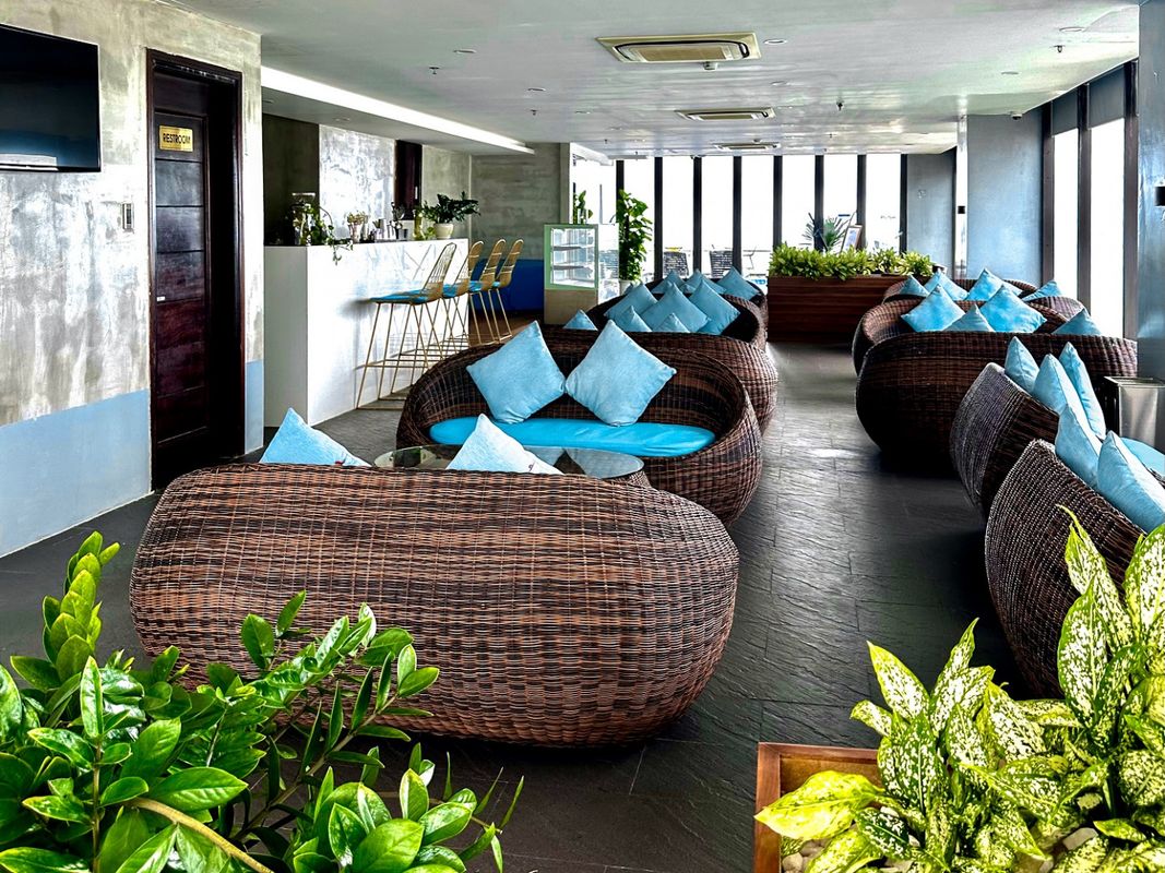 Yarra Ocean Suites Danang фото 15