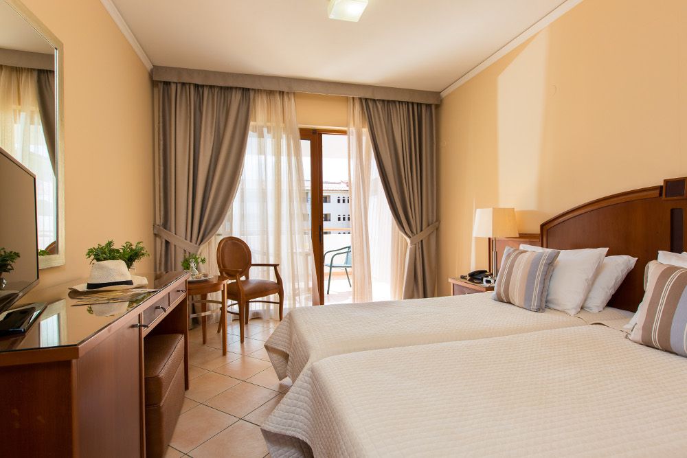 Theartemis Palace фото 41