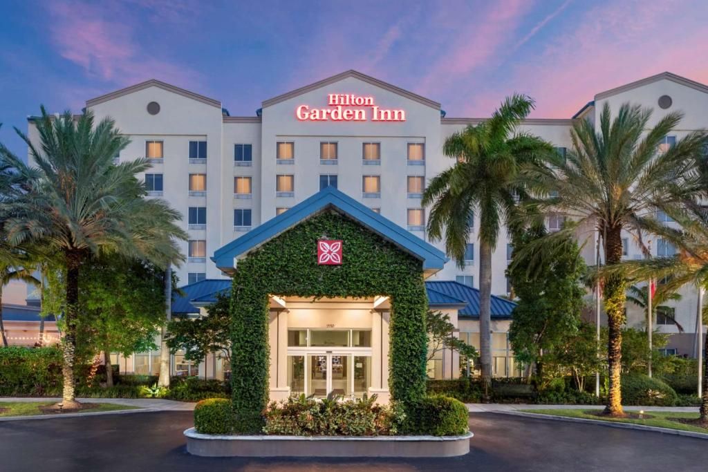 Hilton Garden Inn Miami Airport West фото 49