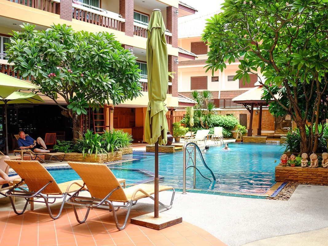 Aiyaree Place Resort фото 12