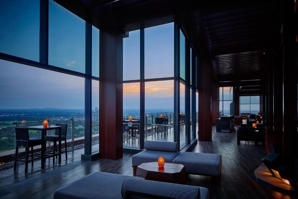 The Ritz-Carlton, Haikou фото 12
