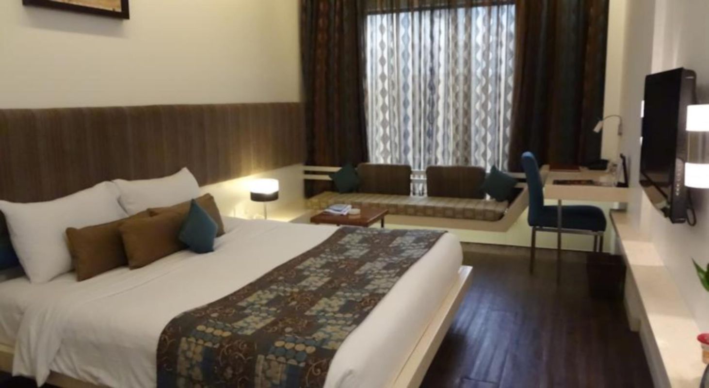 Hotel Kohinoor Continental Mumbai фото 1