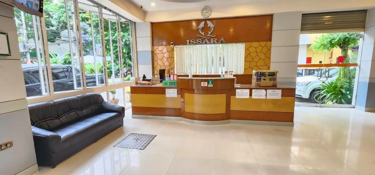 Issara Patong Beach фото 15