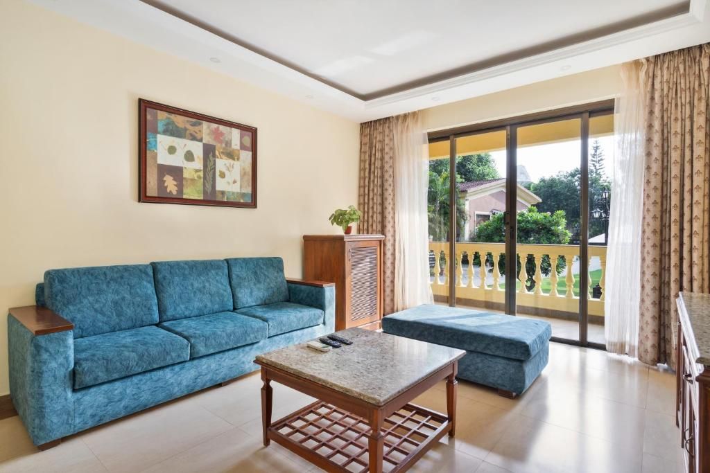 Seashell Beach Suites фото 65