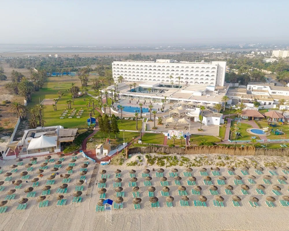 One Resort Jockey фото 0