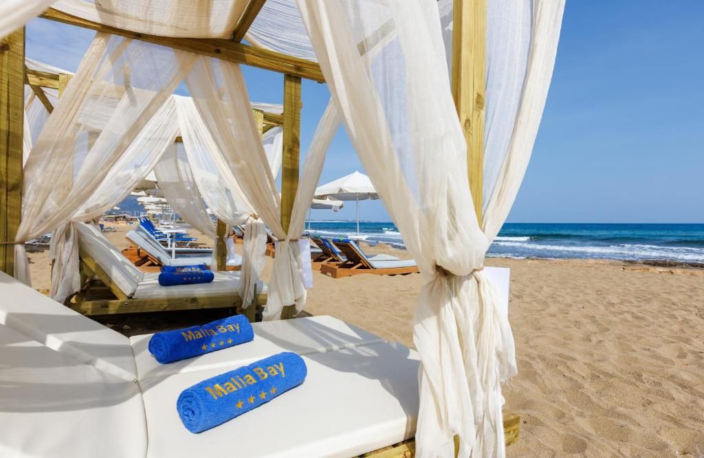 Malia Bay Beach Hotel & Bungalows фото 32