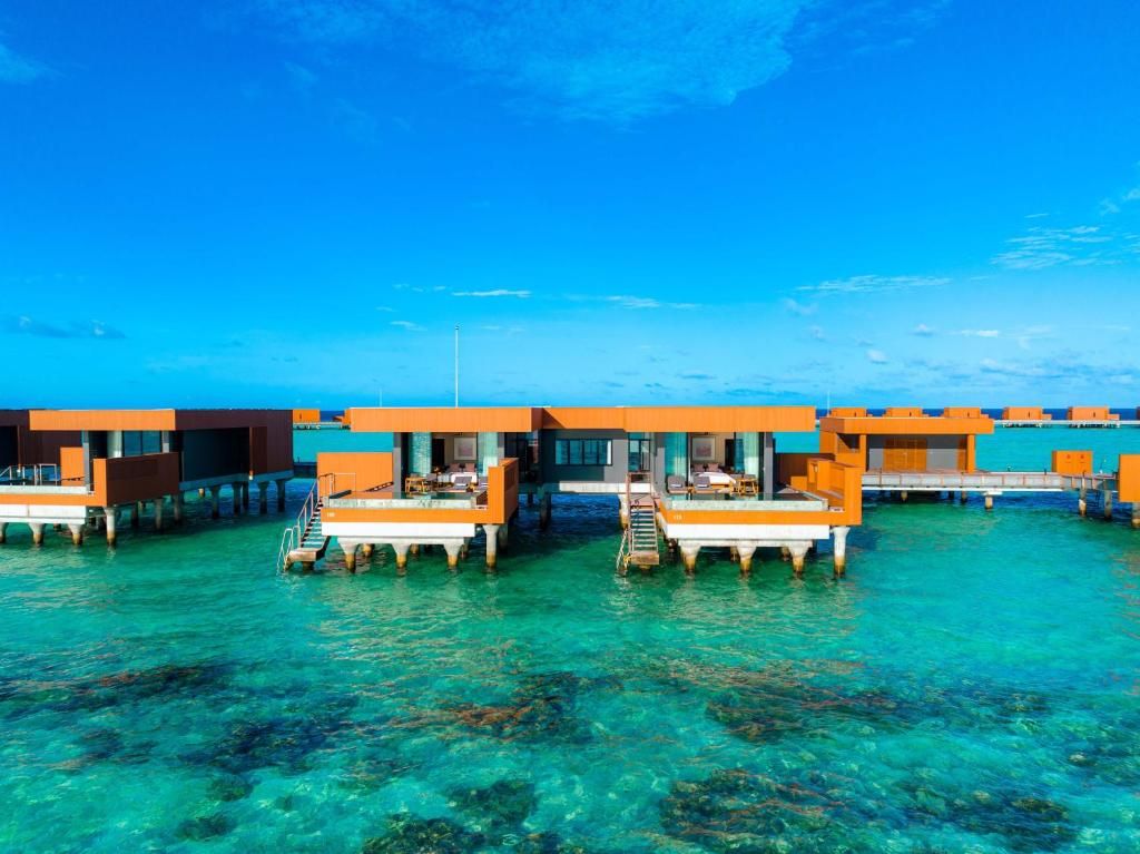 Veligandu Island Resort & Spa фото 98