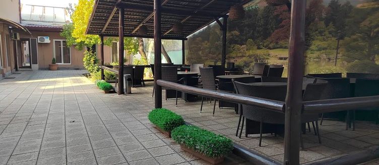 Фото отеля Areg Hotel