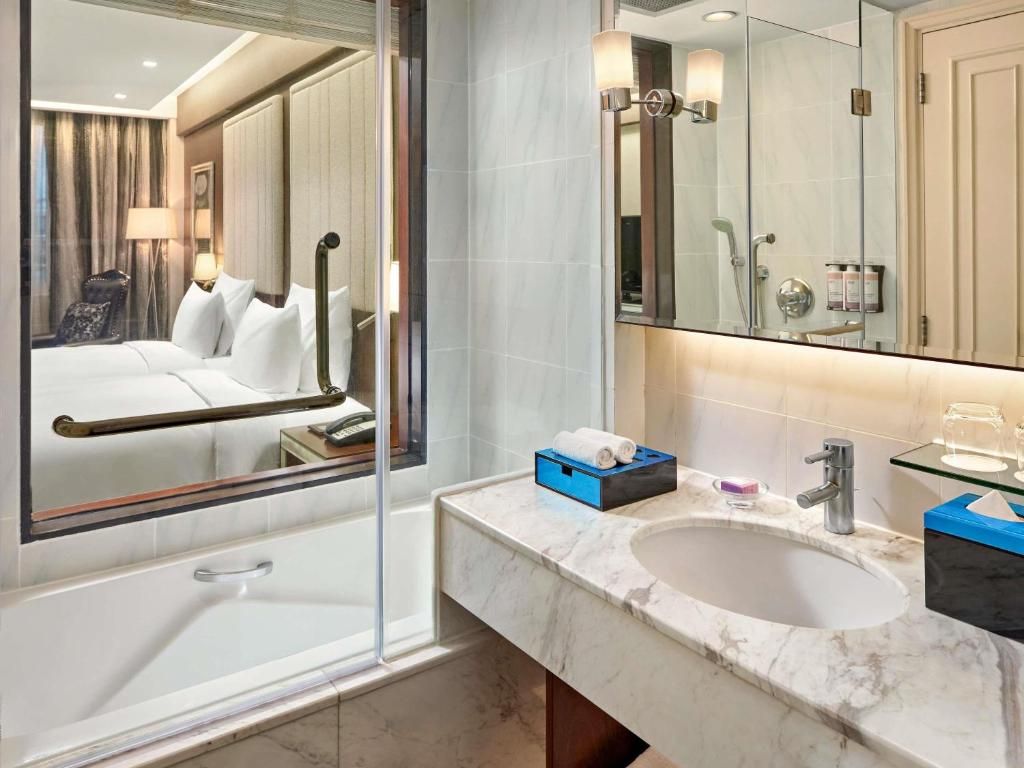 Movenpick Hotel Hanoi фото 48