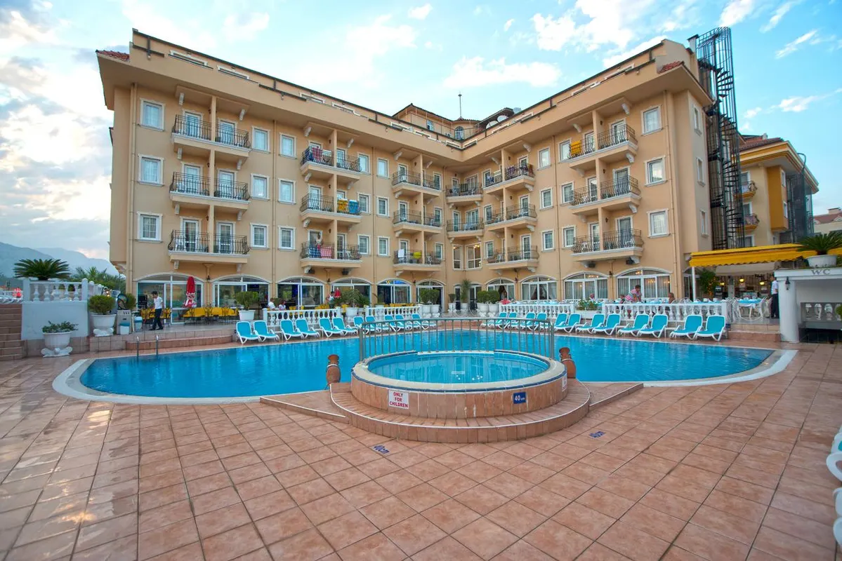 Hotel Sinatra фото 1