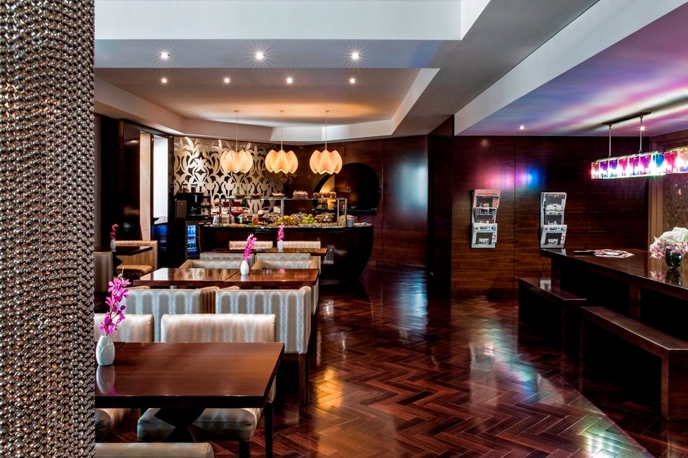 Crowne Plaza Dubai Deira фото 44