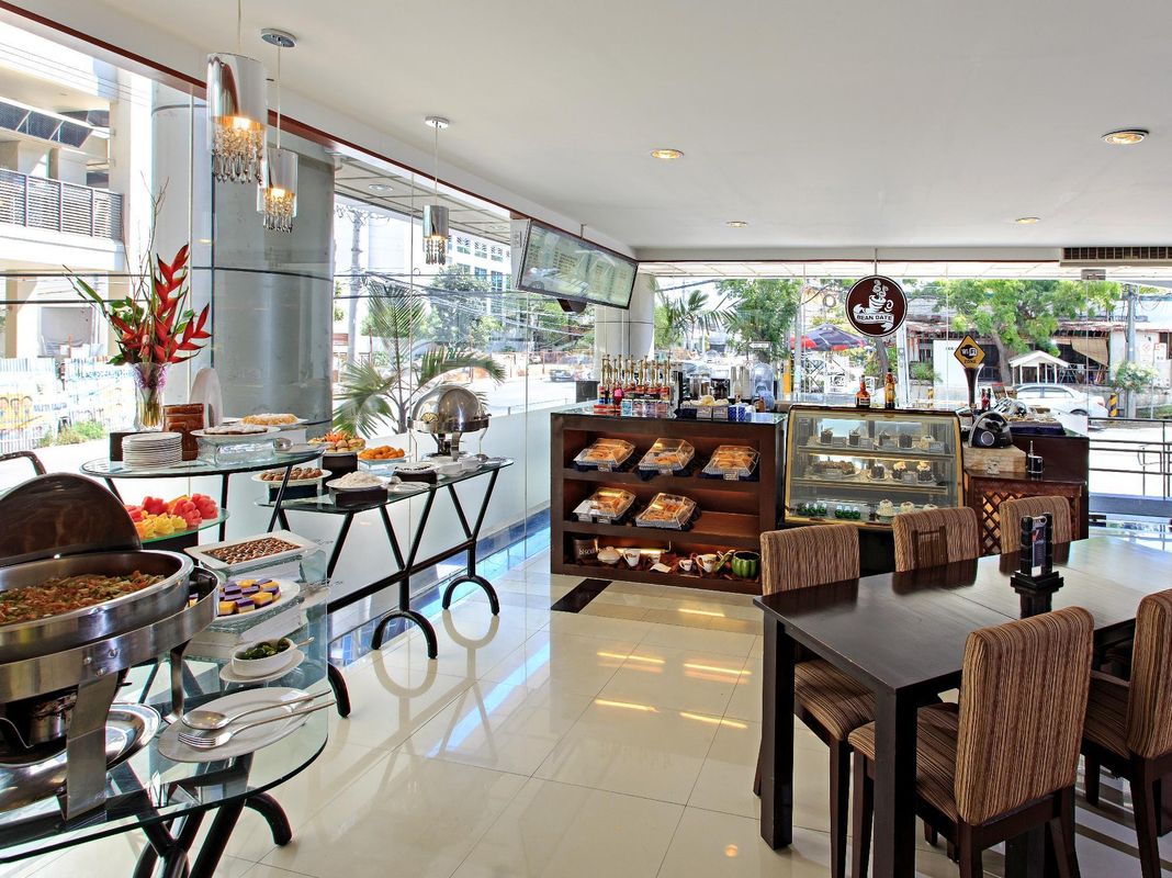 Cebu Parklane International Hotel фото 16