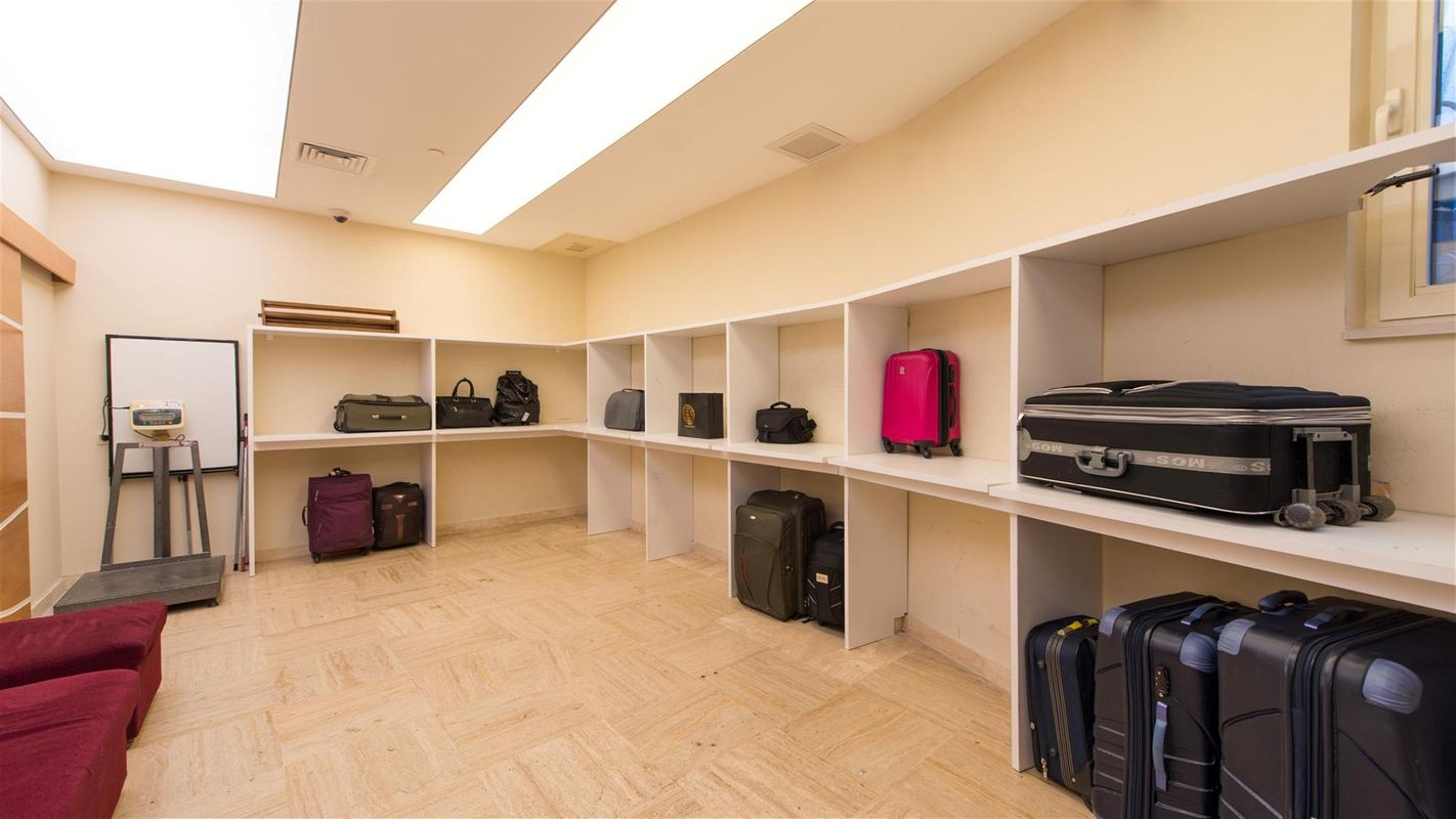 Prestige Hotel Old City фото 11