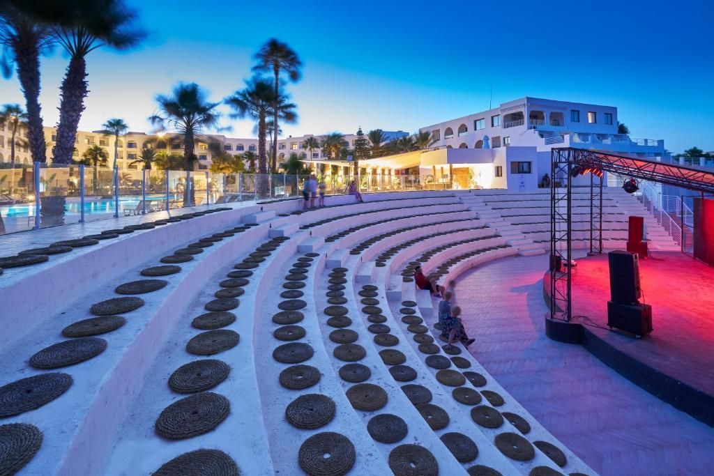 Nozha Beach Resort & Spa фото 29