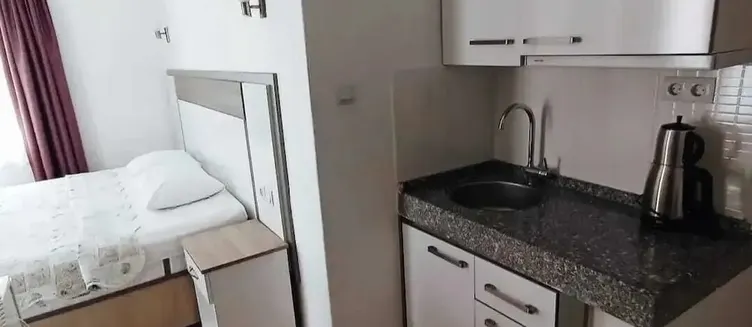 Фото отеля Parla Apart Otel