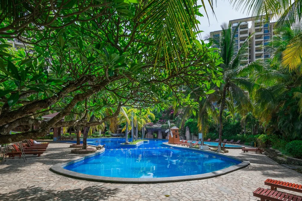 Sanya Yuhai Hot Spring Resort Hotel фото 6
