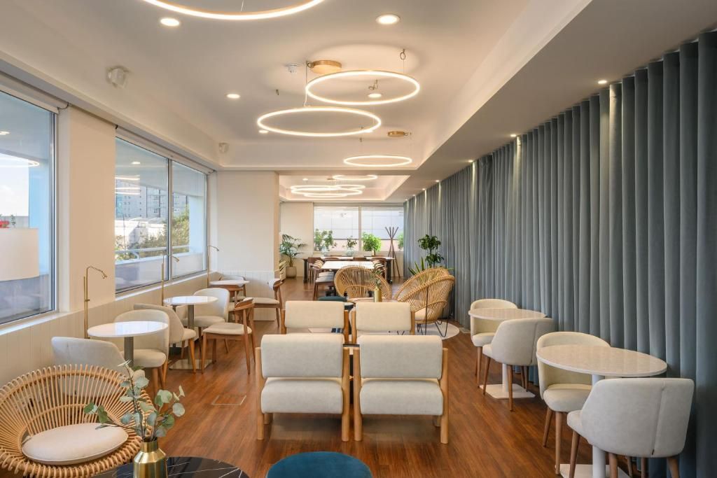 Melia Lisboa Oriente Hotel фото 9