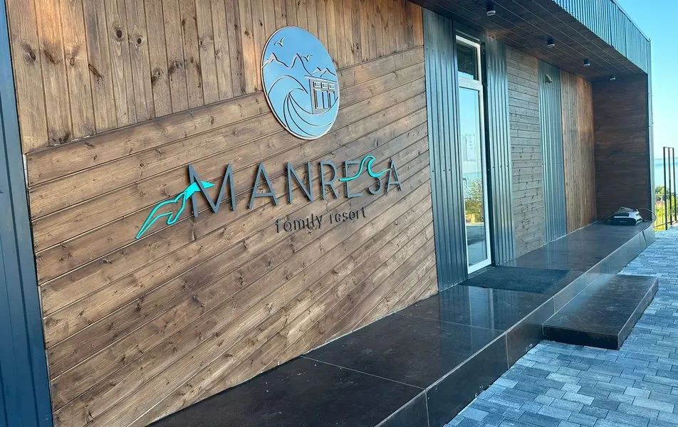 Manresa Resort фото 9