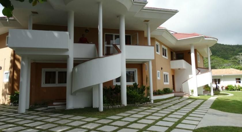 Cote d'Or Self Catering Apartments фото 17