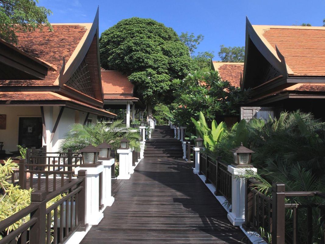 Rawi Warin Resort & Spa - SHA Plus фото 26