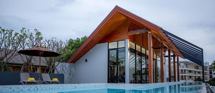 Фото отеля Surin Beach Residence
