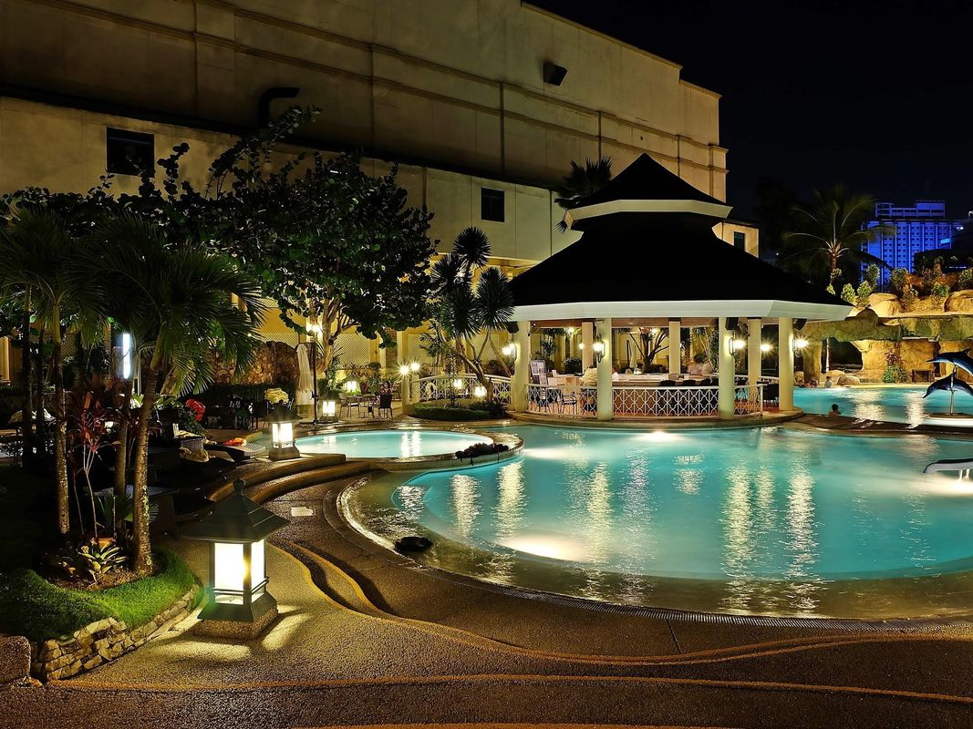 Waterfront Cebu City Hotel & Casino - Multiple Use Hotel фото 18