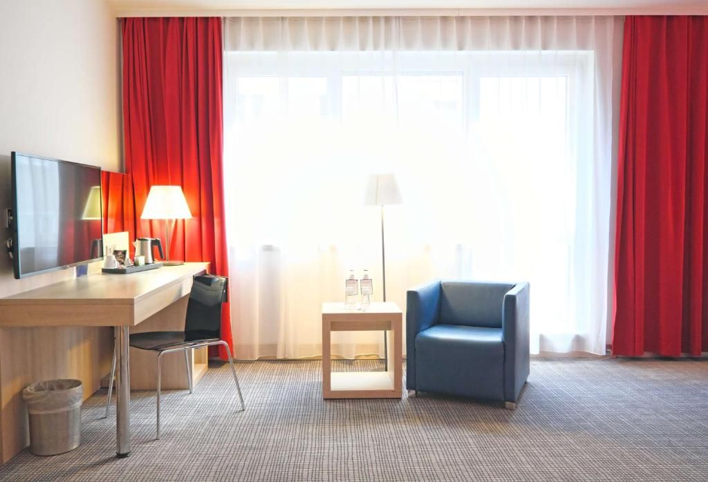 Park Inn Linz Hotel фото 3
