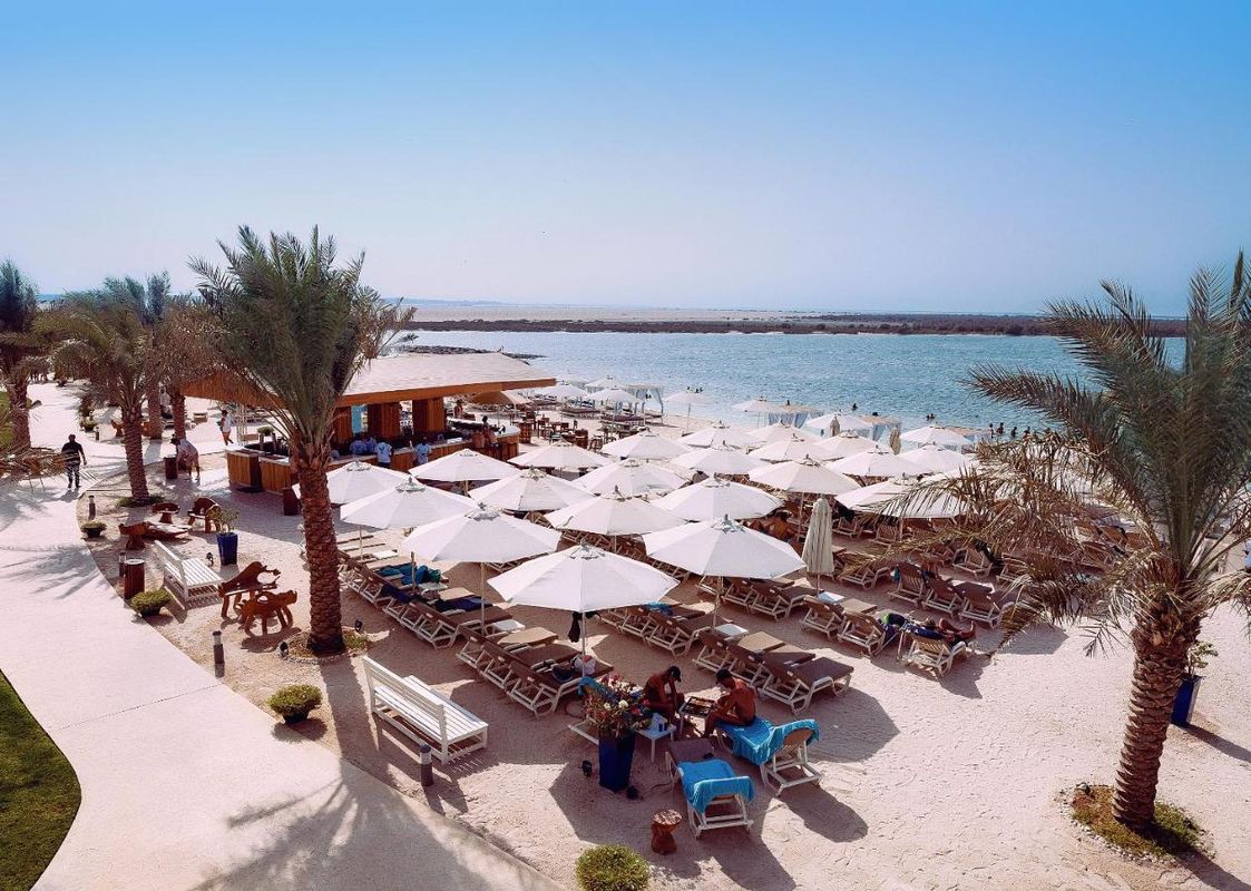 Yas Plaza Marina by IHG фото 7