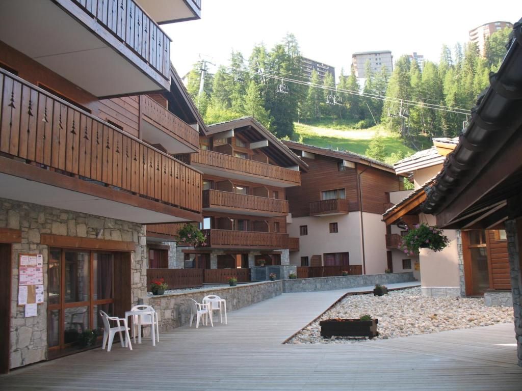 Lagrange Vacances Les Chalets Edelweiss фото 2
