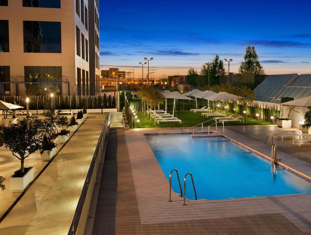 Hilton Garden Inn Sevilla фото 12