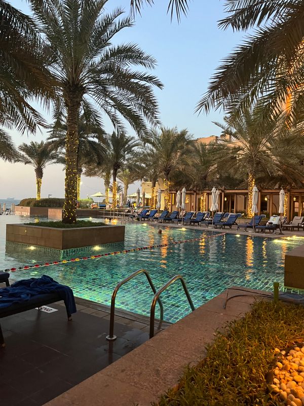 Sheraton Sharjah Beach Resort & Spa фото 89