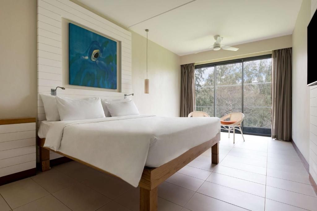 Radisson Blu Poste Lafayette Resort & Spa (Adults Only) фото 4