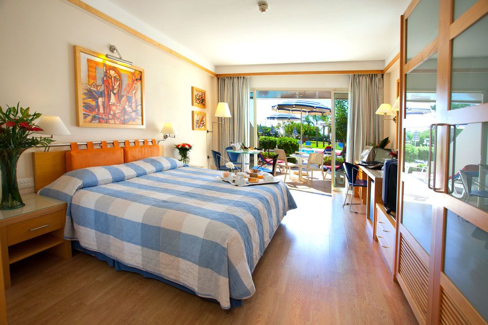St Raphael Resort & Marina фото 100