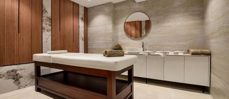 Фото отеля La Quinta By Wyndham Batumi
