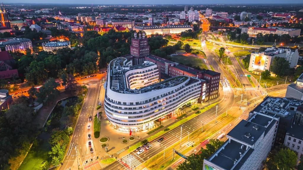 DoubleTree by Hilton Wroclaw фото 2