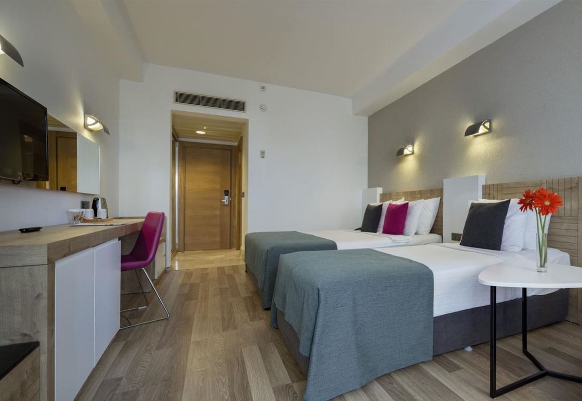 Novum Garden Side Hotel фото 4