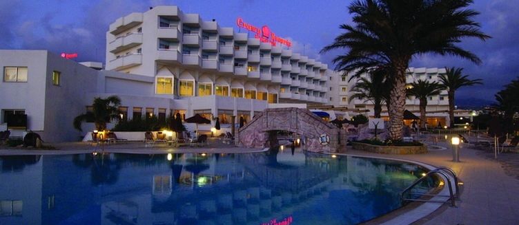 Фото отеля Crown Resorts Elamaris