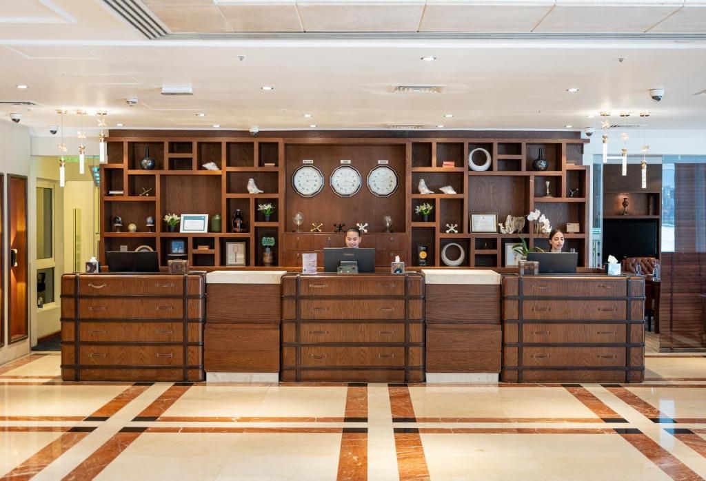 Four Points by Sheraton Bur Dubai фото 30